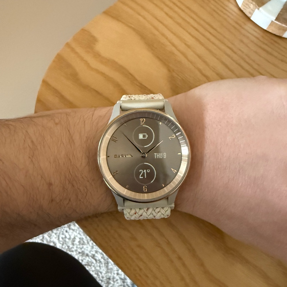 Garmin Vivomove Trend, Rose gold and ivory 41mm